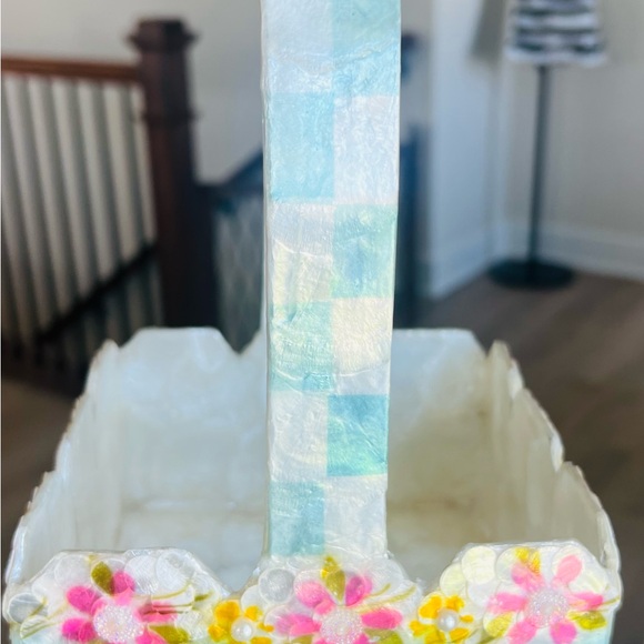 MacKenzie-Childs Capiz Shell Basket Sky Blue Gingham Floral Handle Retired Rare - Picture 4 of 6